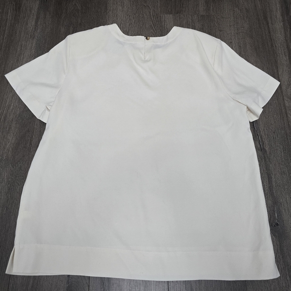 Orvis 100% Silk Blouse Cream Lux Business Basic Size Medium - Picture 7 of 9